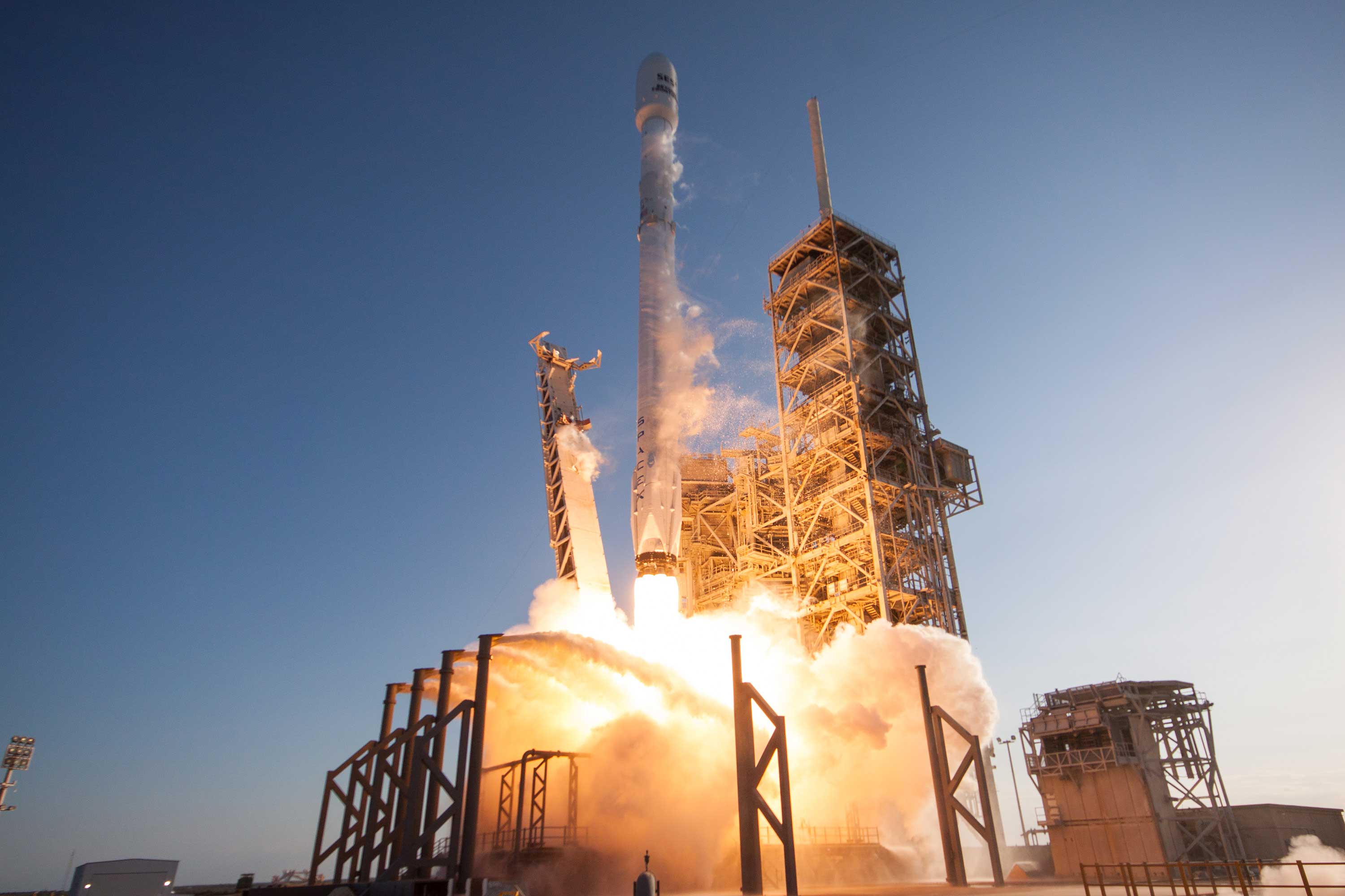 Launch of SES-10 with SpaceX