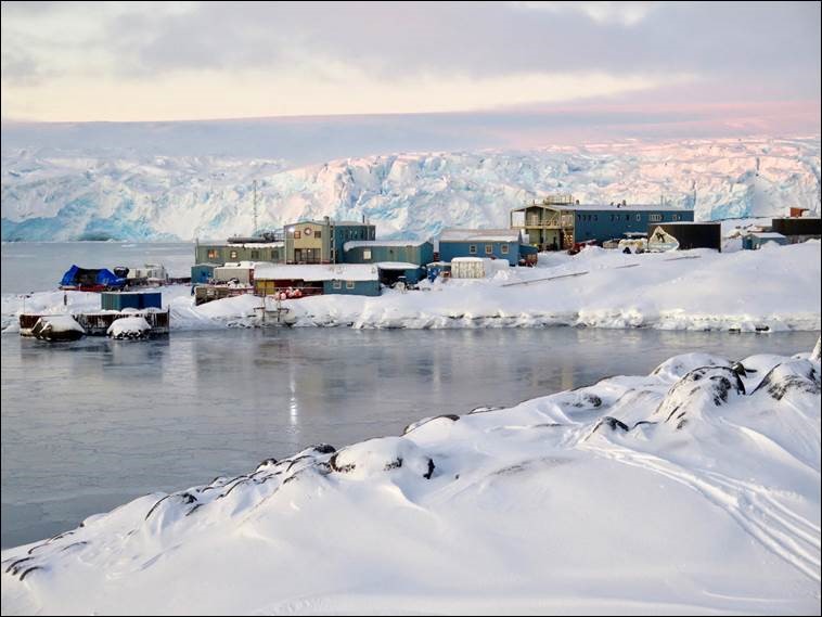 Photo credit: Photo by Ken Keenan, National Science Foundation