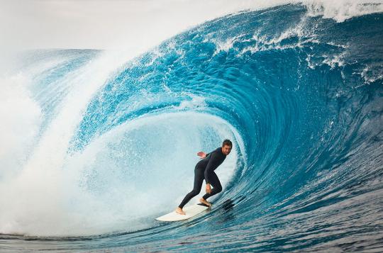 Image of surfer