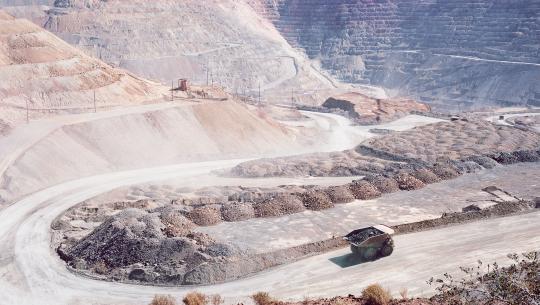 Image of a landscape and vehicle