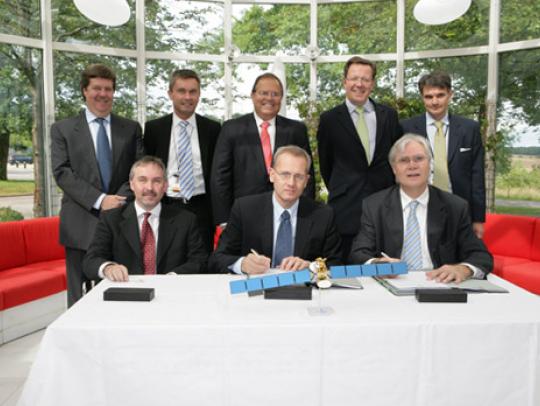 Securing flexible access to space