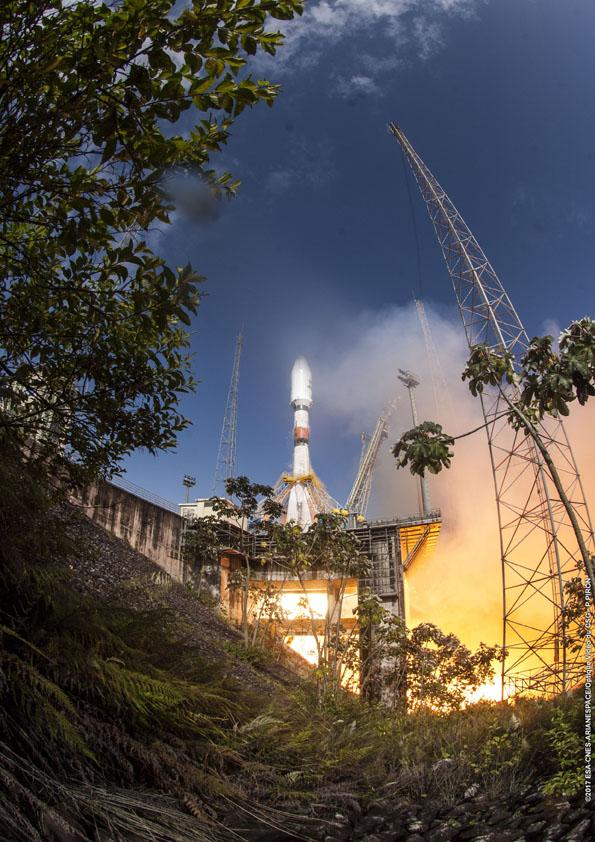 ESA CNES Arianespace