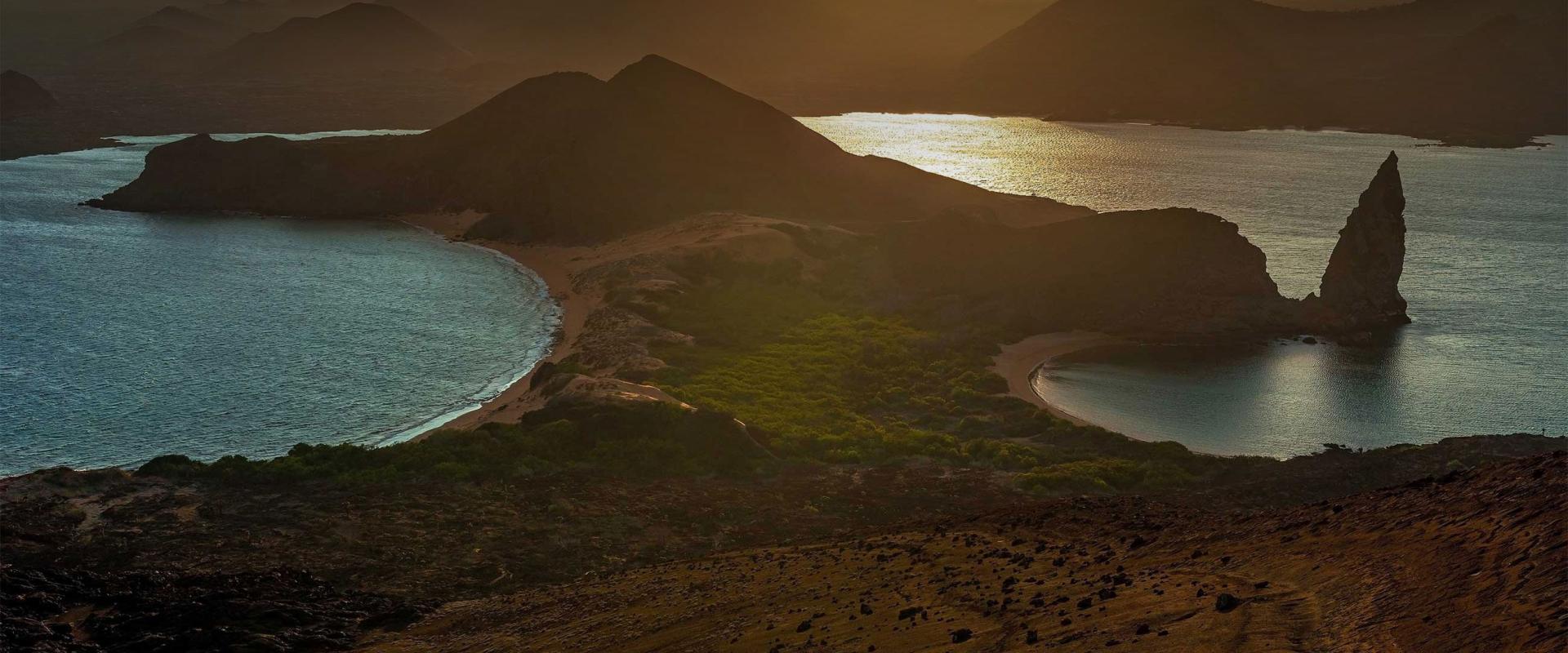 CNT Equador banner image