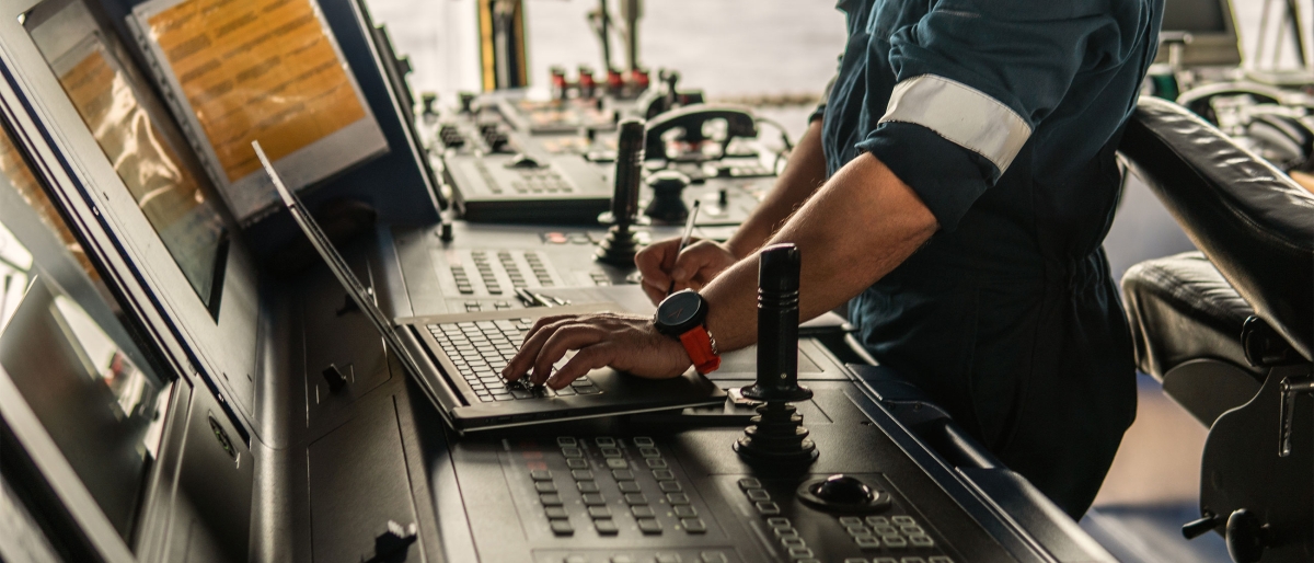 SES_Blog_Commercial_maritime_banner_image