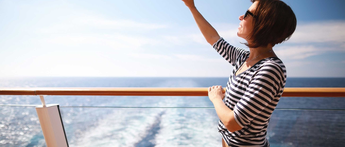 SES-Blog-Cruise-Connectivity-banner-image