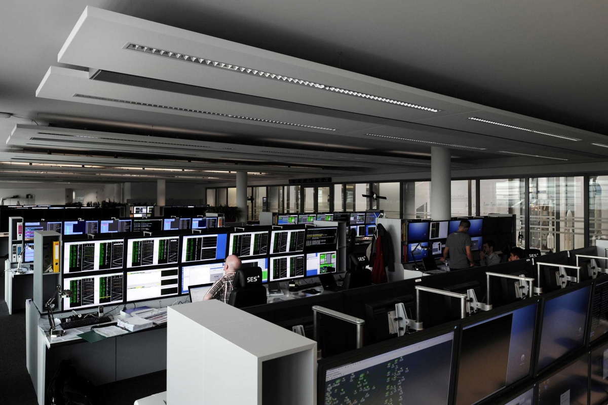 SES-Blog-Women-in-Engineering-banner-image