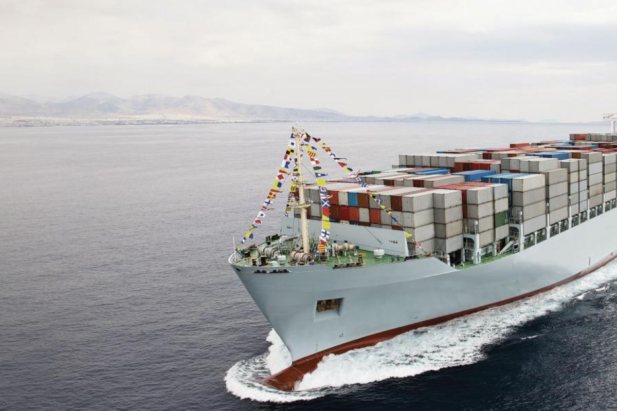 Image of a cargo ship on the sea