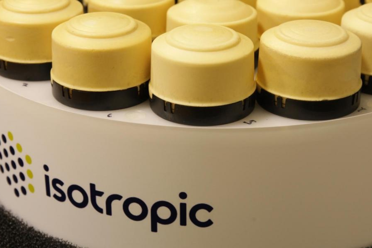 Image of an Isotropic Systems terminal with dome-shaped antenna modules