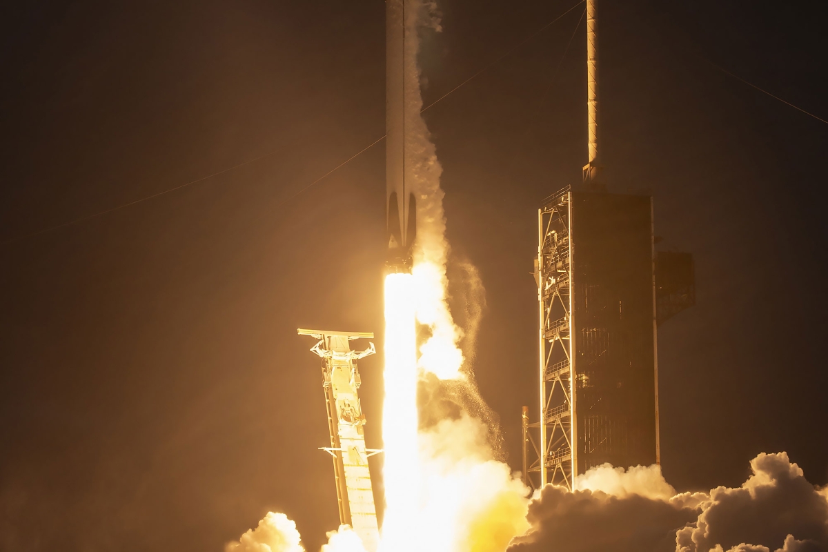 O3b mPOWER satellites 7 and 8 being launched from Falcon 9 rocket