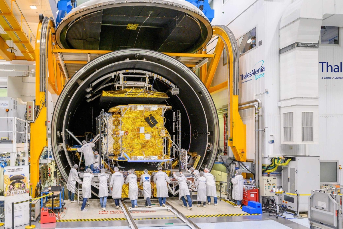people in Thales facility - test satellite thermal vacuum entry