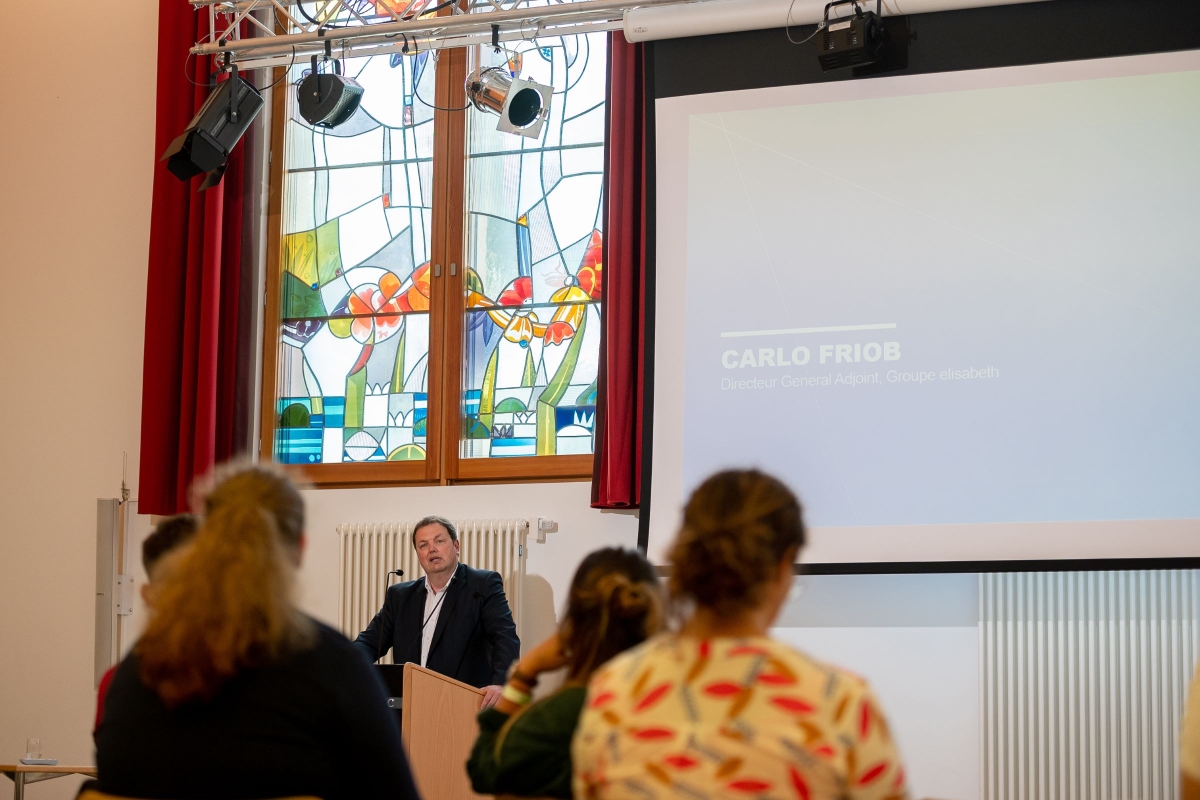 person from Groupe elisabth speaking at inauguration