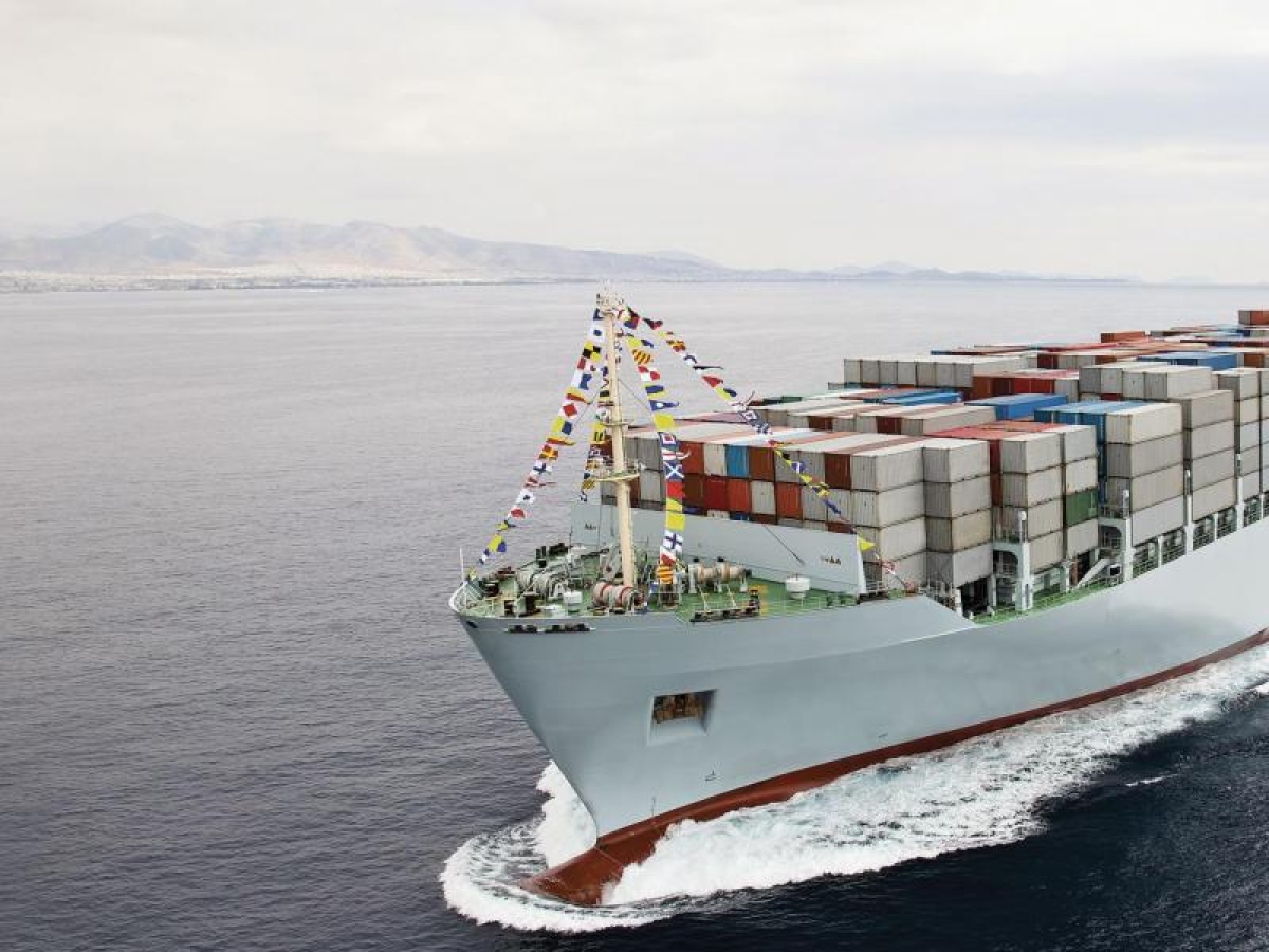 Image of a cargo ship on the sea