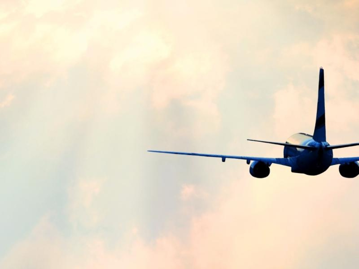 Image of an airplane in the sky