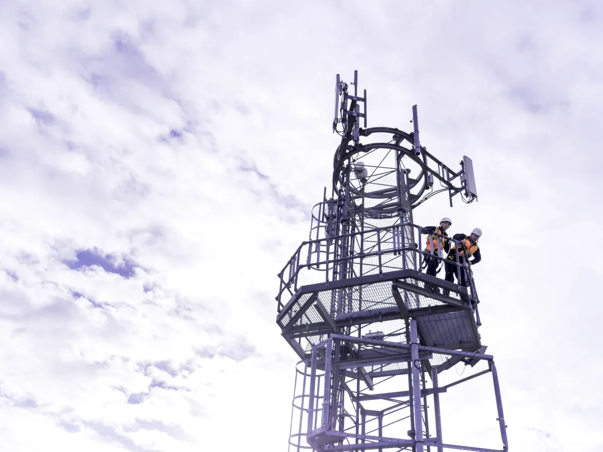 Image of workers in a cellular tower